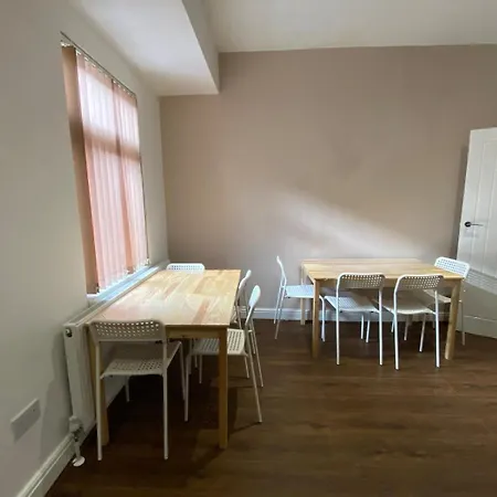 شقة Dews House ليدز